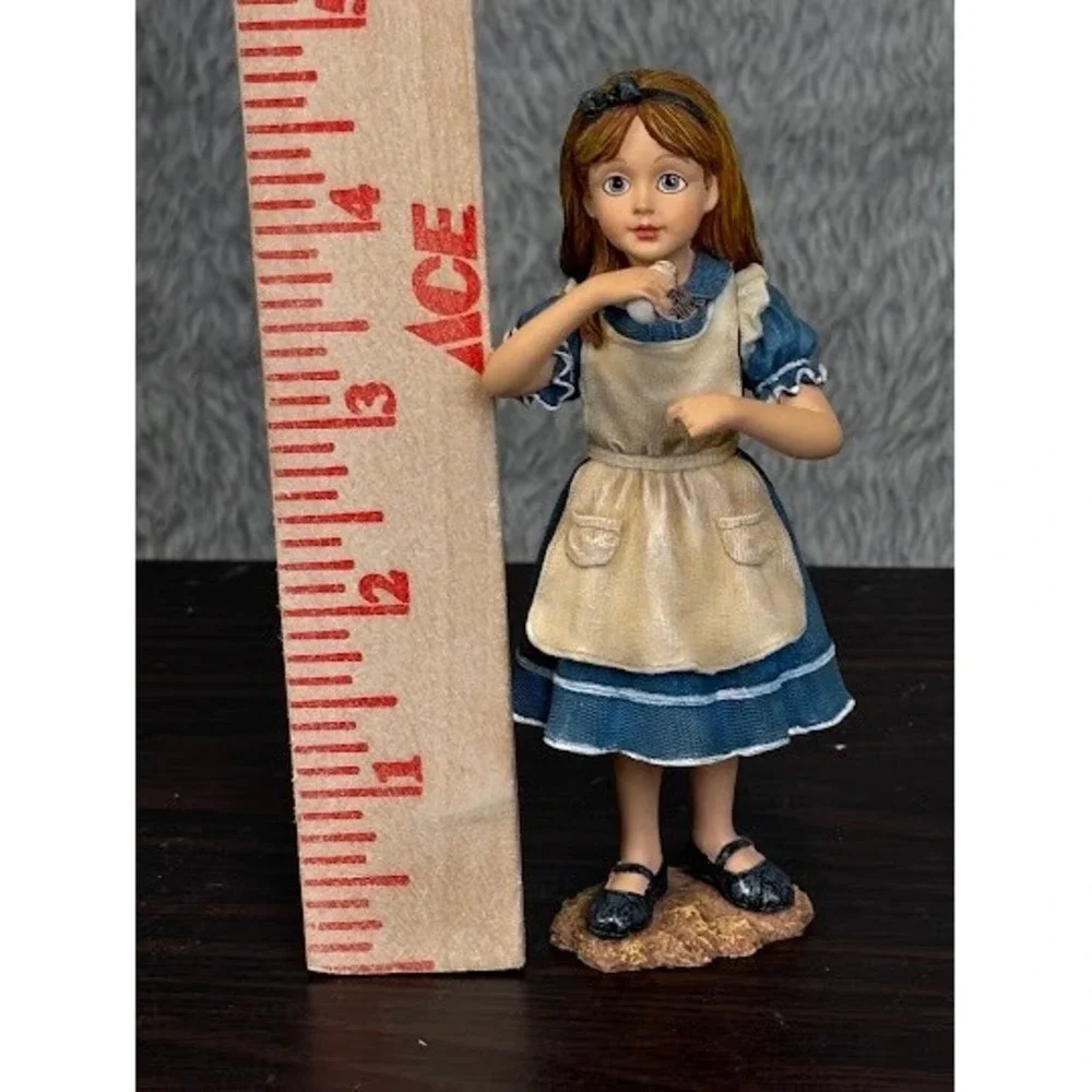 Boyds Bears & Friends Alice in Wonderland Figurine Drink Me Limited Edition